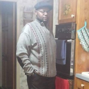 Meet your Posher, Zakee